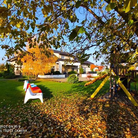 Hotel Graffit Świebodzin Dış mekan fotoğraf