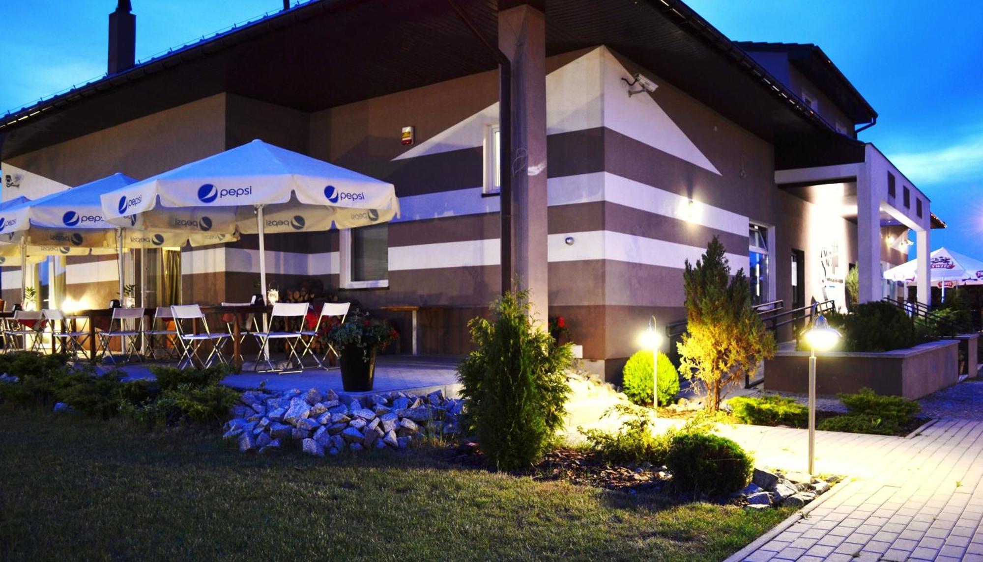 Hotel Graffit Świebodzin Dış mekan fotoğraf